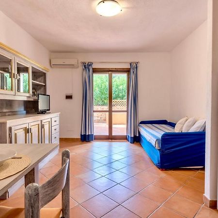 Residence A Golfo Di Marinella A 450 Mt Dal Mare Екстериор снимка