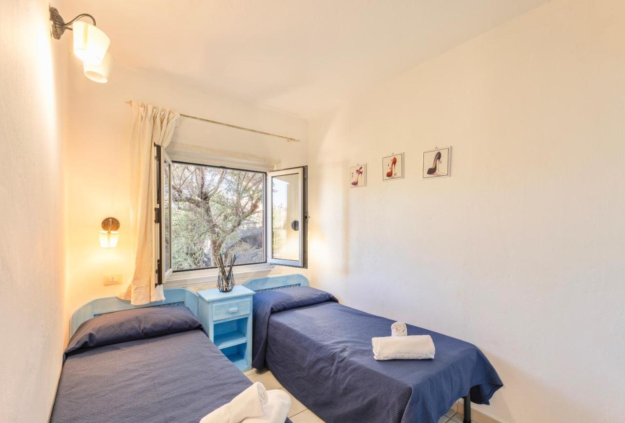 Residence A Golfo Di Marinella A 450 Mt Dal Mare Екстериор снимка